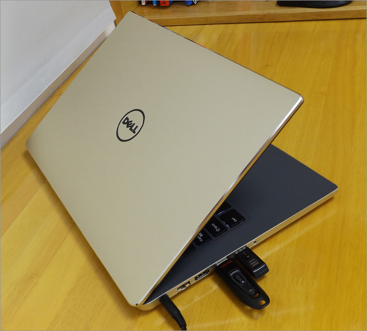 DELL Inspiron 14 （7472）レビュー！Core i7-8550UとGeForce MX150の