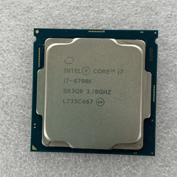 Intel 〔中古〕インテル® Core™ i7 プロセッサー 8700K BOX（中古保証1