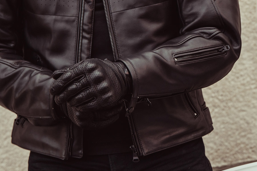 レブイット イグニッション4 H2O レザージャケット ブラック 48 | REV