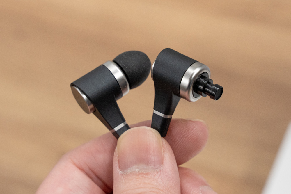 nwm、NTTの特許技術で通話性能を高めたUSB-Cイヤホン「Voice Buds