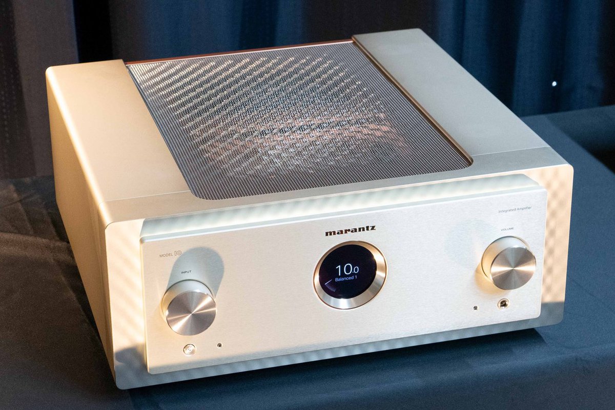 マランツ、 “一筐体でハイエンド”の弩級プリメイン「MODEL 10」。新