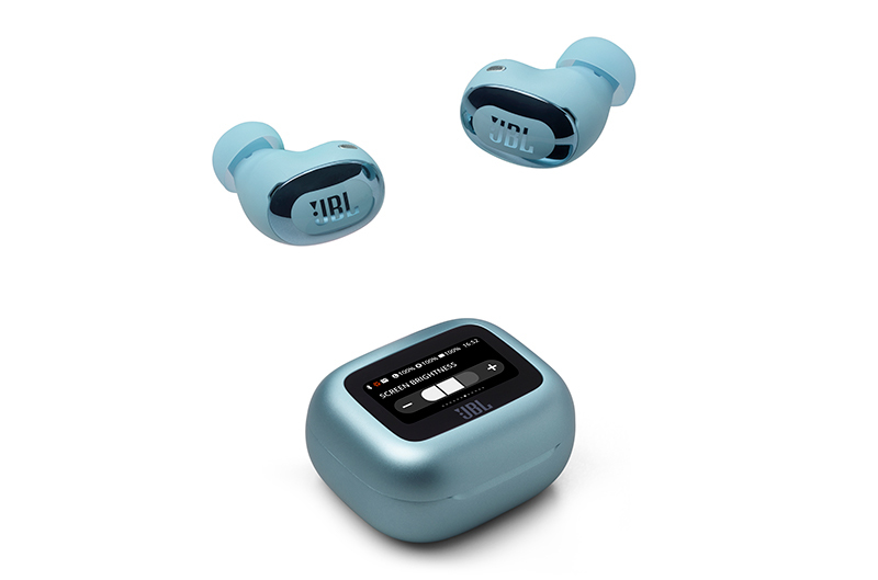 プロが判定「これは買い」。 JBLの最新TWS「LIVE BEAM 3／BUDS 3」が1