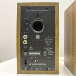 DALI、Bluetoothやデジタル入力搭載のアクティブスピーカー「ZENSOR5AX