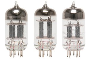 テクソル、復刻Mullard真空管「KT88」「EL34」など7種類を取扱開始