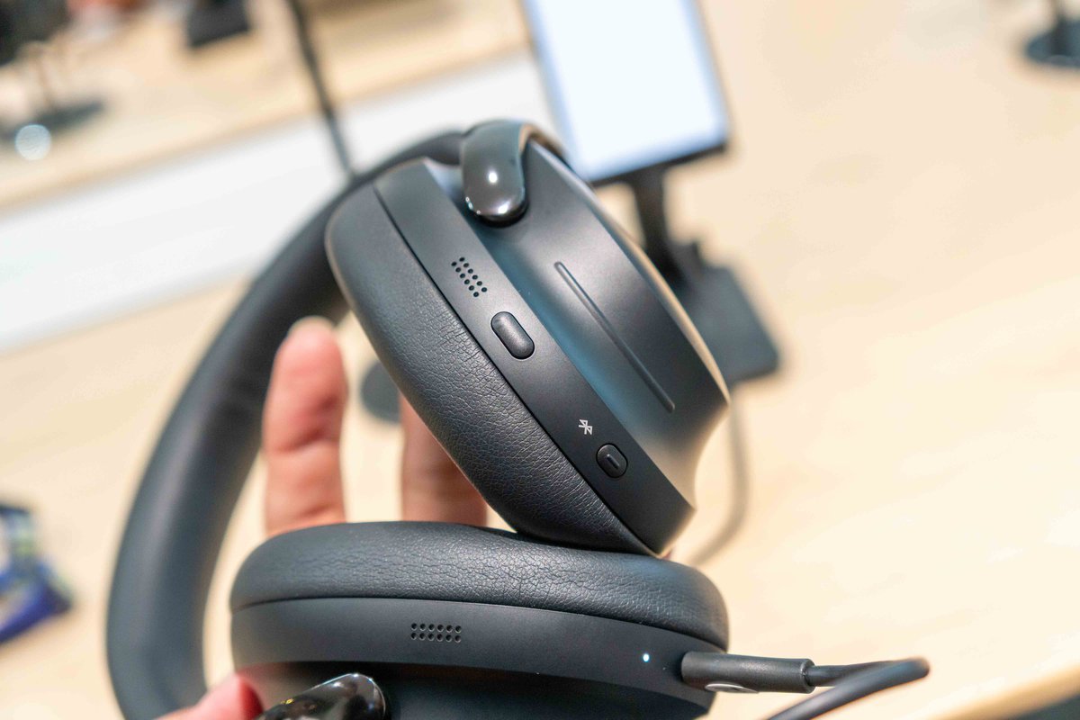 ボーズ、「QuietComfort Ultra Headphones（第2世代）」。AIでNC性能を