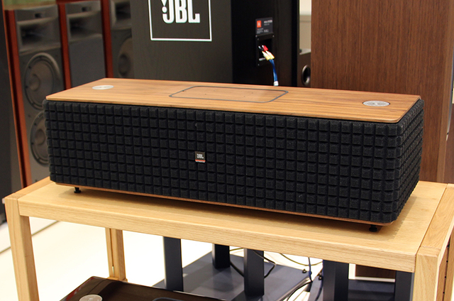 画像8 - ハーマン、JBLの一体型多機能スピーカー“Authentics”「L16