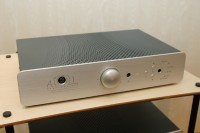 ATOLL、プリ＆プリメインアンプのスタンダード機を「SE」シリーズへ