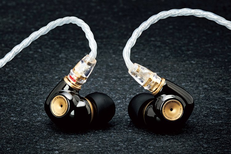 極まる美しさ、心地よい高音質。Meze Audio「ADVAR」は“一生物”の