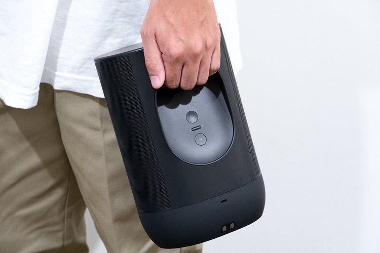 アウトドアのお供はSonosで決まり！ ポータブルスピーカー「Sonos Roam
