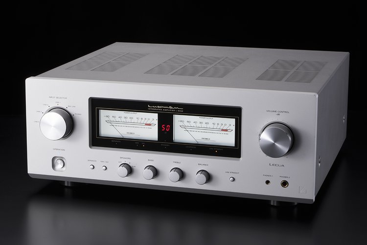 曖昧さのないくっきりした音。ラックスマンの新スタンダードプリメイン