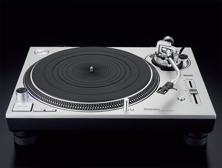 製品批評】Technics 「SL-1200GR」 ― 待望の廉価機。上位機との差は