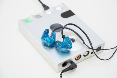 Unique Melody「MAVERICK IIカスタム」を聴く ー 大幅進化した第2世代