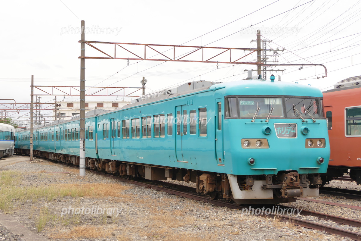 117系和歌山線色 写真素材 [6015813] - フォトライブラリー