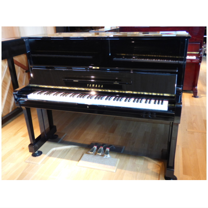 株式会社ピアノプラザ | YAMAHA U1M