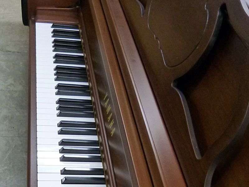 株式会社ピアノプラザ | YAMAHA YF101W (6167)