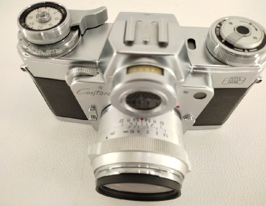 フィルムカメラ ZEISS IKON Contarex I をお買取入荷しました。｜2022