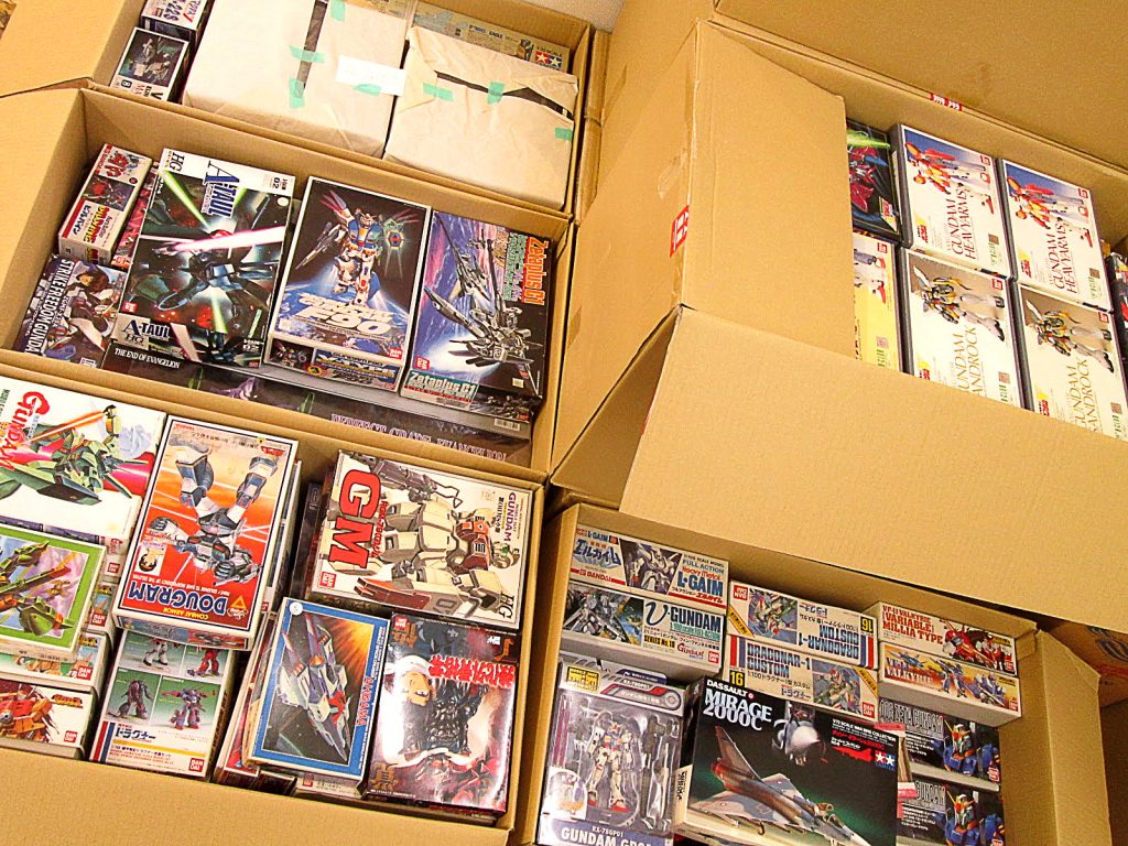 マクロスやガンダムなどのプラモデルを240点以上、岡山県総社市よりお