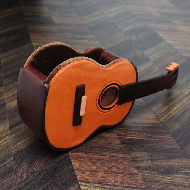 本革製 マルチスタンド 《ギター》 256264 音楽雑貨・アクセサリー専門