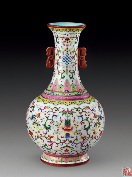 翰海春拍即将举槌乾隆粉彩缠枝花卉双龙耳瓶引关注——人民政协网