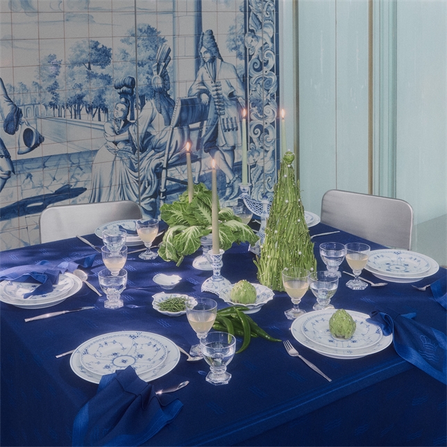 ウェーブ テーブルクロス ブルー|ロイヤル コペンハーゲン 公式