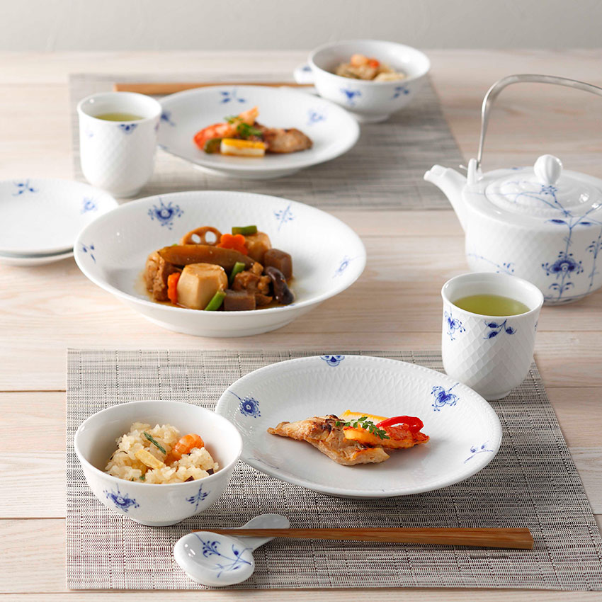 ブルーパルメッテ ブロッサム|ロイヤル コペンハーゲン 公式オンライン