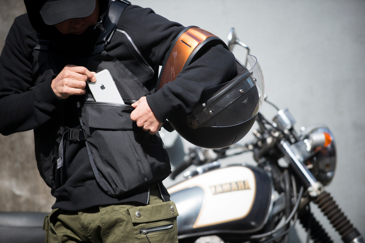 CHEST BAG | ACCESSORIES | オンラインショッピング | ROARS ORIGINAL