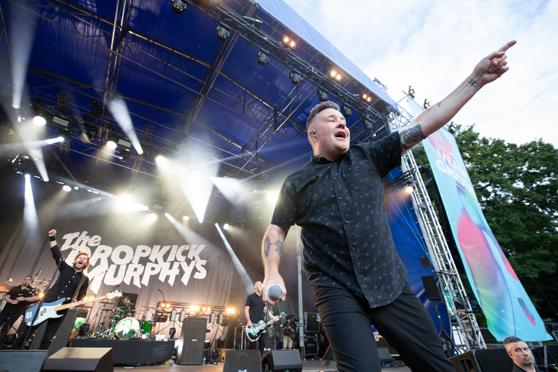 Dropkick Murphys Slam Fan Waving MAGA Hat During Boston Concert