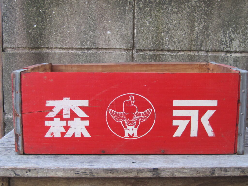 商品NO、B-121 森永牛乳木箱 赤 SOLDOUT | 骨董＆リサイクルショップ活