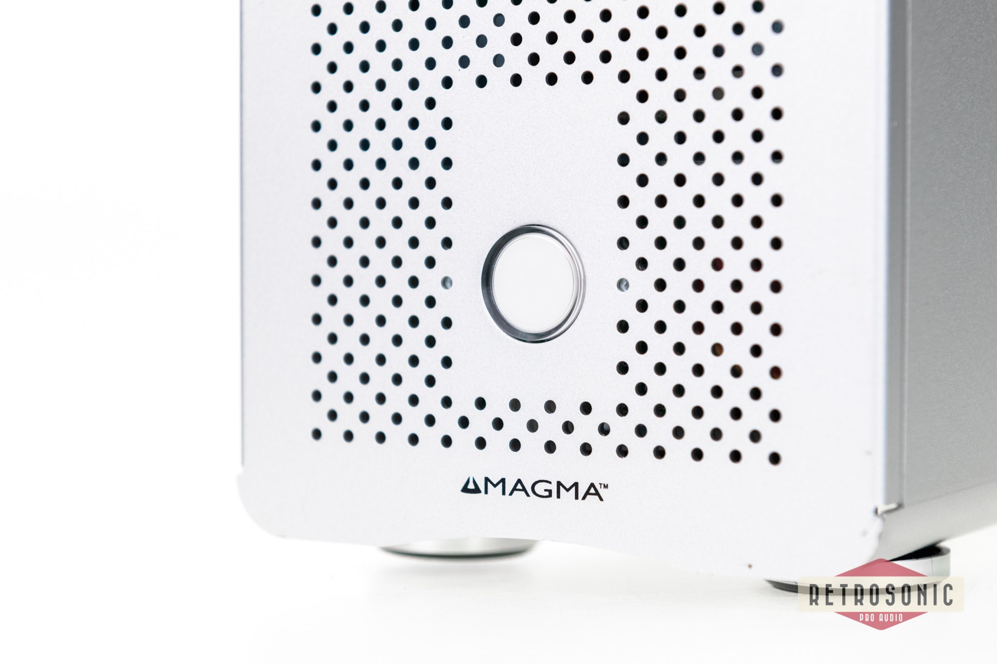 magma-expressbox-3t-three-slot