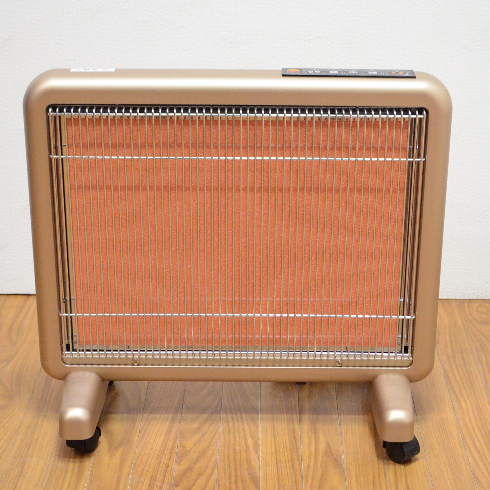 サンルミエ エクセラ7 遠赤外線パネルヒーター N700L-GR 買取 しました