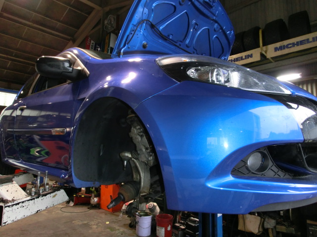 ルーテシアⅢRSの足回り整備 | RED POINT/レッドポイント | RED POINT