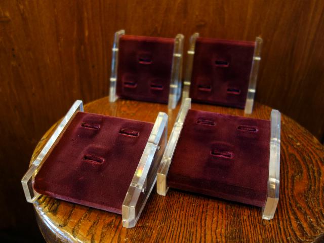 レトロアクリルリングホルダー リングディスプレイ什器 ジュエリー