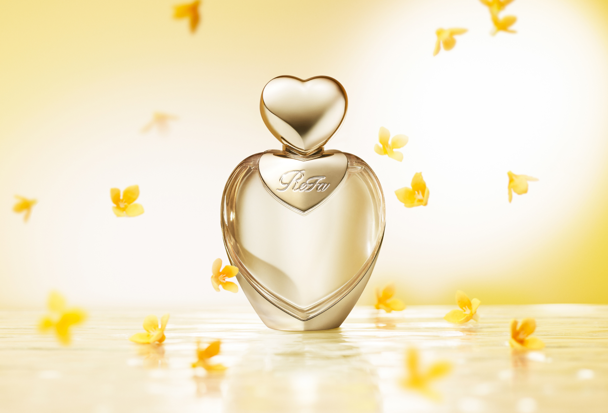 リファハートフレグランス - ReFa HEART FRAGRANCE | 商品情報 | ReFa