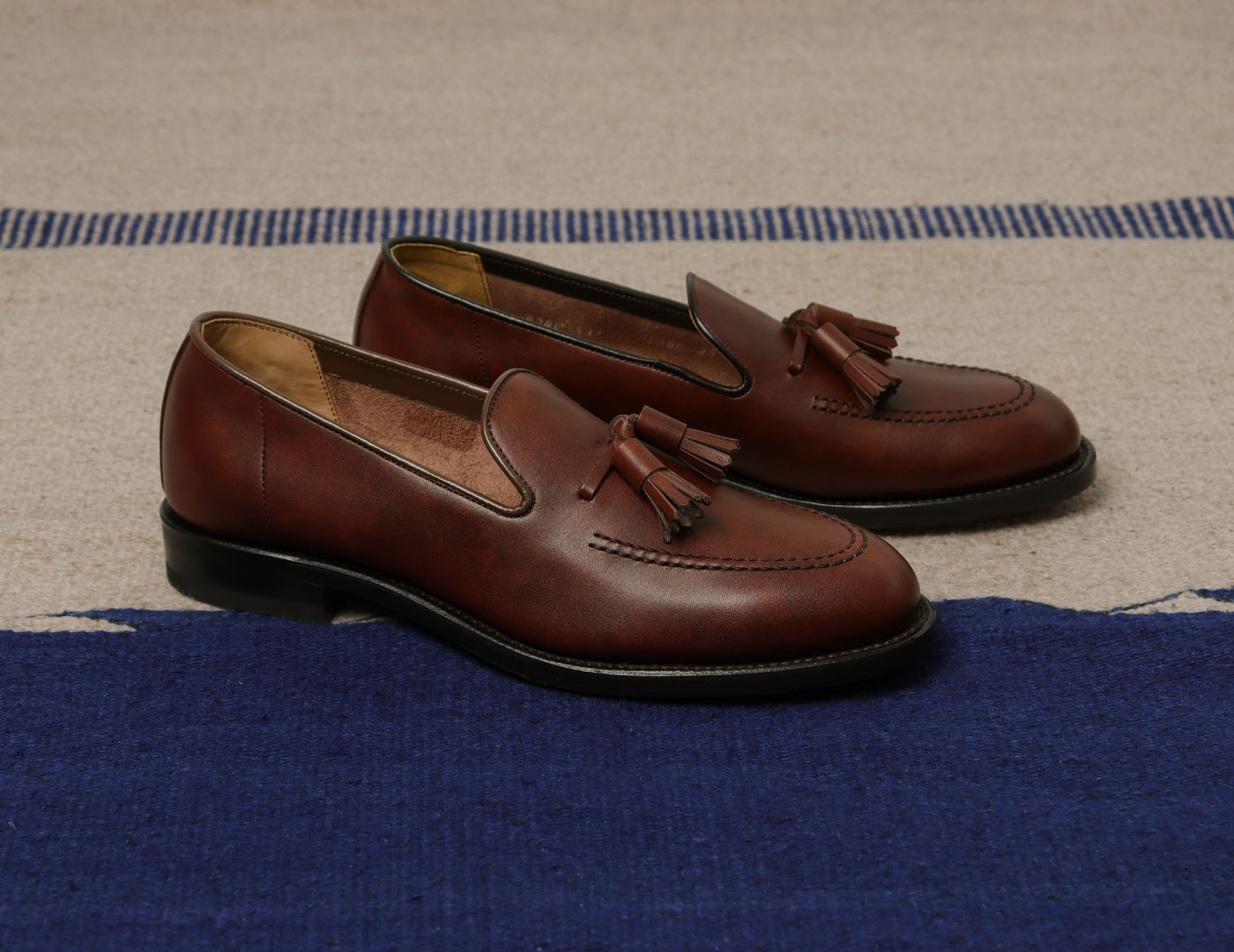 今の季節に履きたいローファー｜MENS | 靴・リーガルコーポレーション