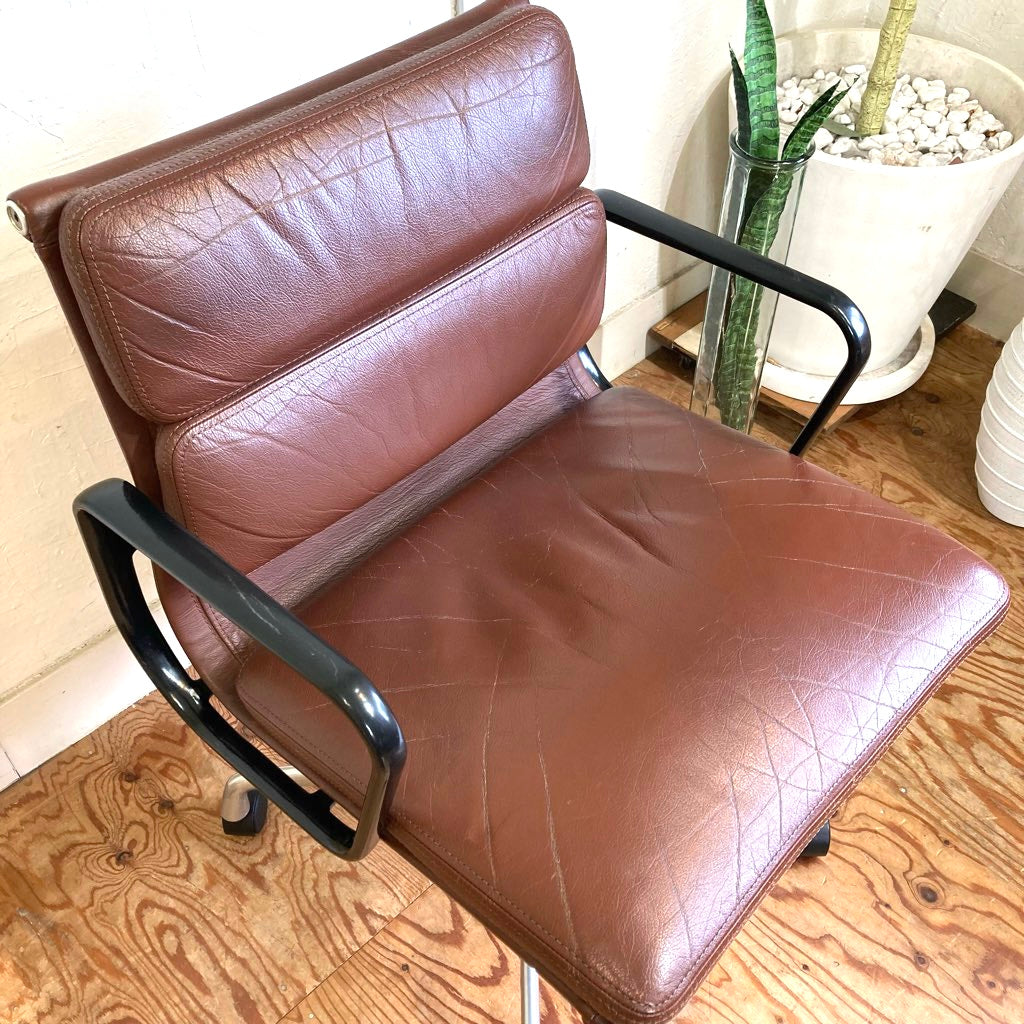 ハーマンミラー Herman Miller イームズ ソフトパッド マネジメント