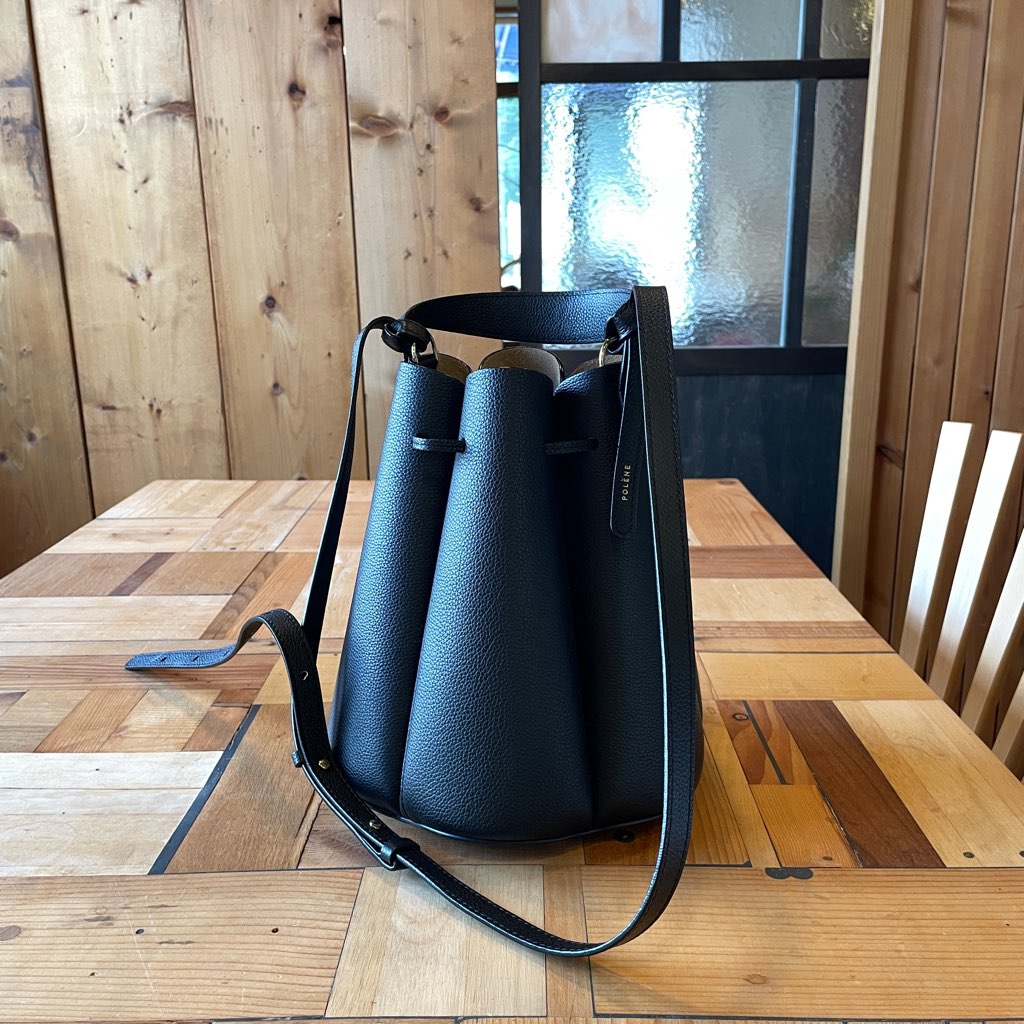 古着】ポレーヌ / Polène カヌレバッグ Numéro Huit ブラック 本革