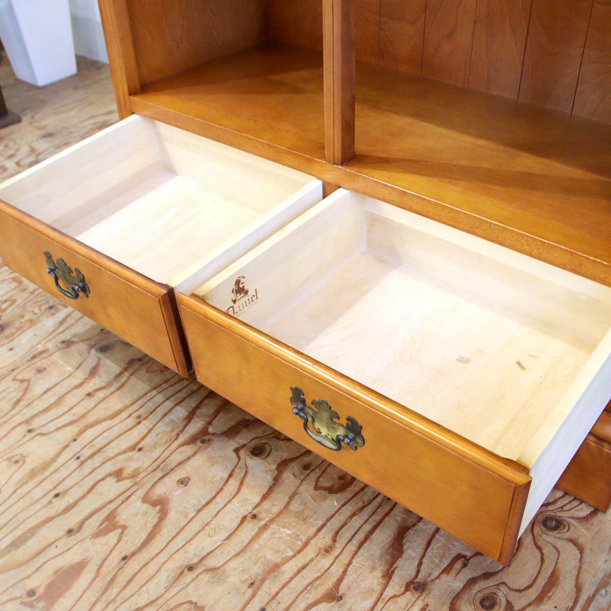 横浜ダニエル 書棚 オープン クラシック家具 本棚 ブックシェルフ