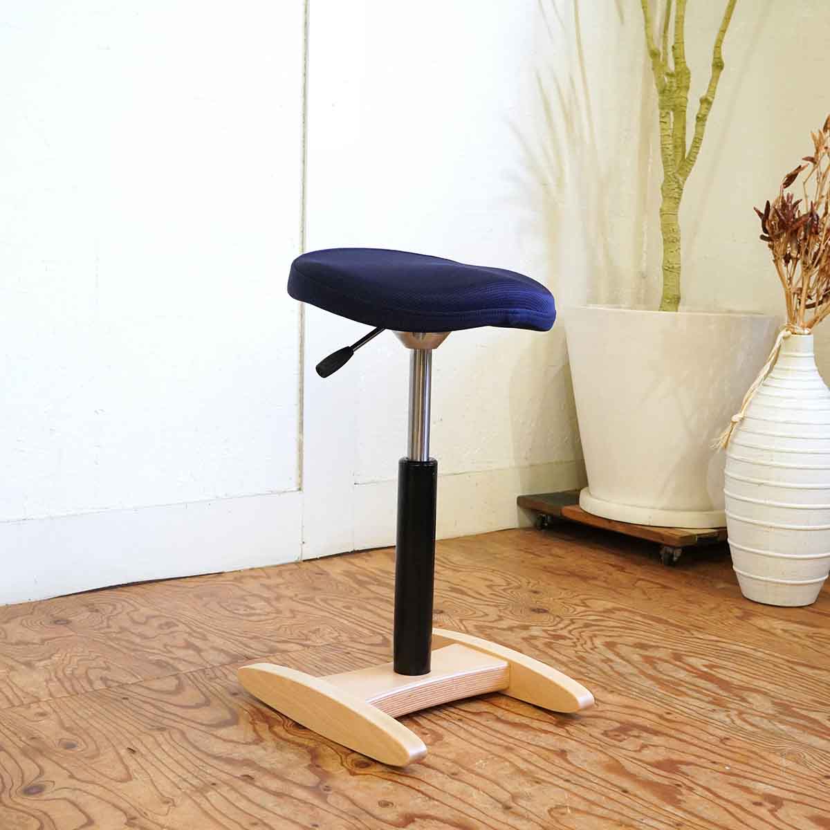 バランスラボ バランスシナジー チェア ラウンドシート 腰痛対策