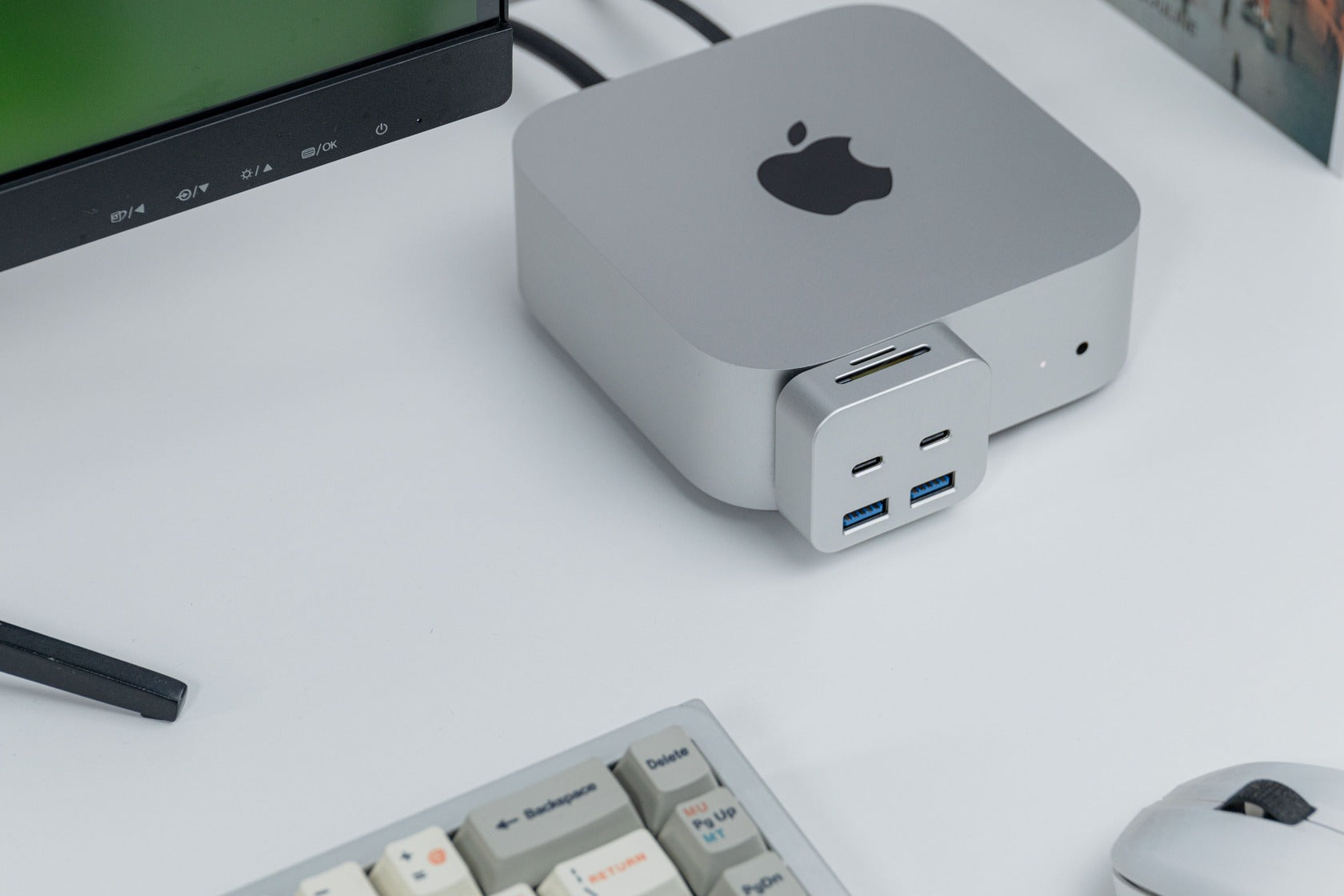 RayCue MiniPack – The Ultimate Expansion Dock for Mac Mini M4/Mac Stud