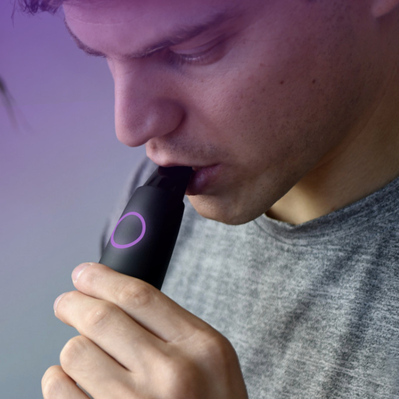 Lumen｜息を吹きかけるだけで新陳代謝をチェックできるデバイス