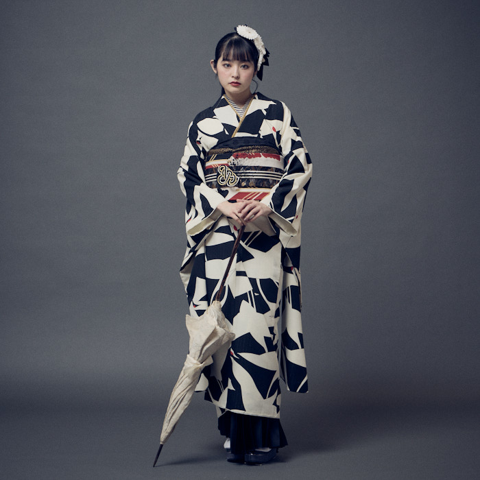 楽天市場】【予約商品】振袖単品「シルエット鶴」公式 ふりふ 振袖