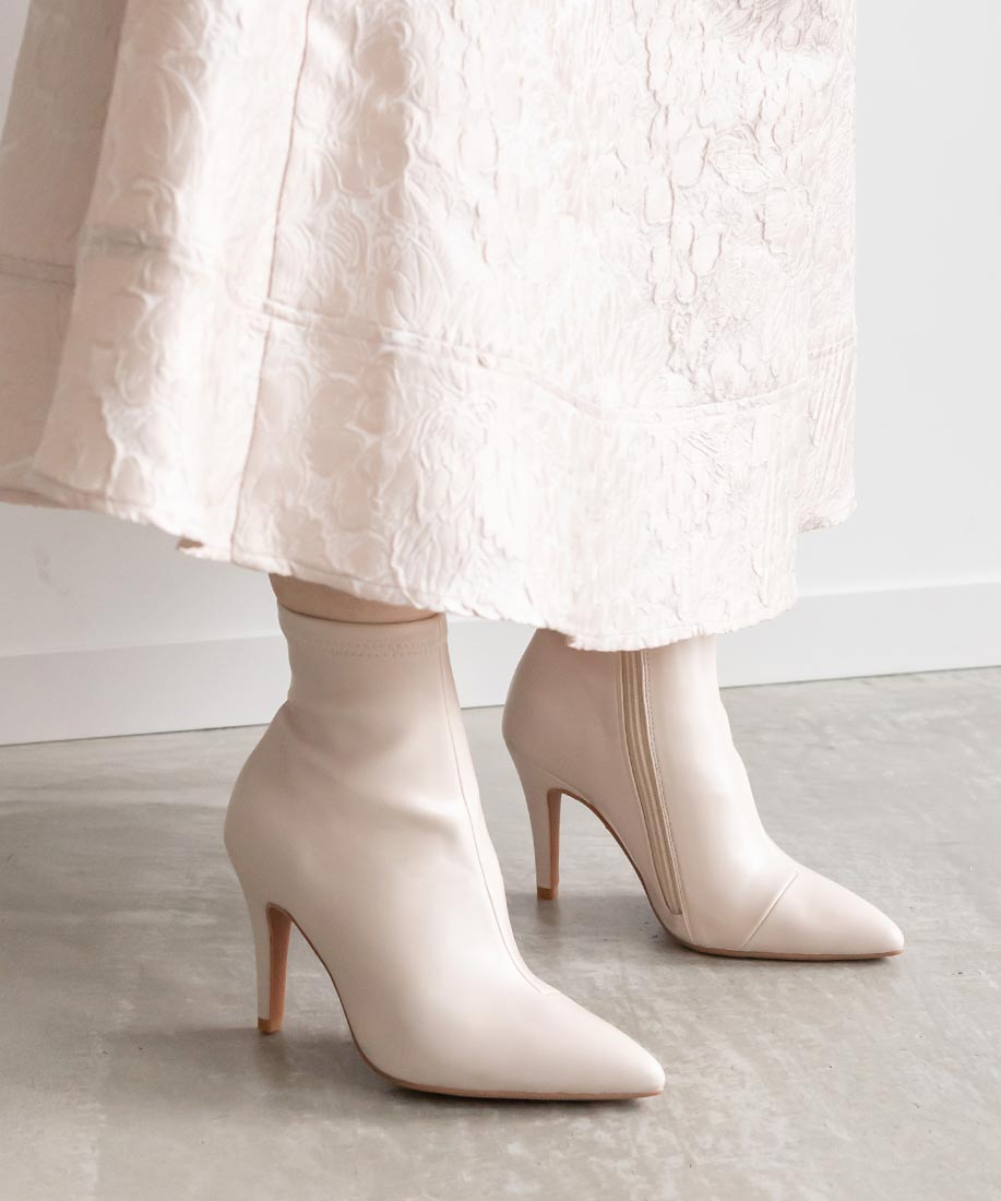 SALE】ポインテッドトゥストレッチブーツ｜RANDA公式サイト