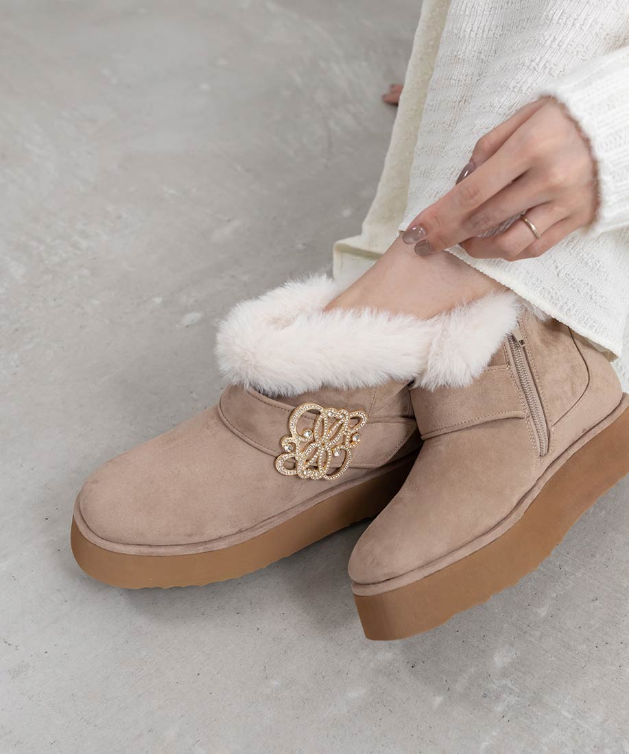 SALE】モノグラムパーツショートムートンブーツRANDA公式サイト