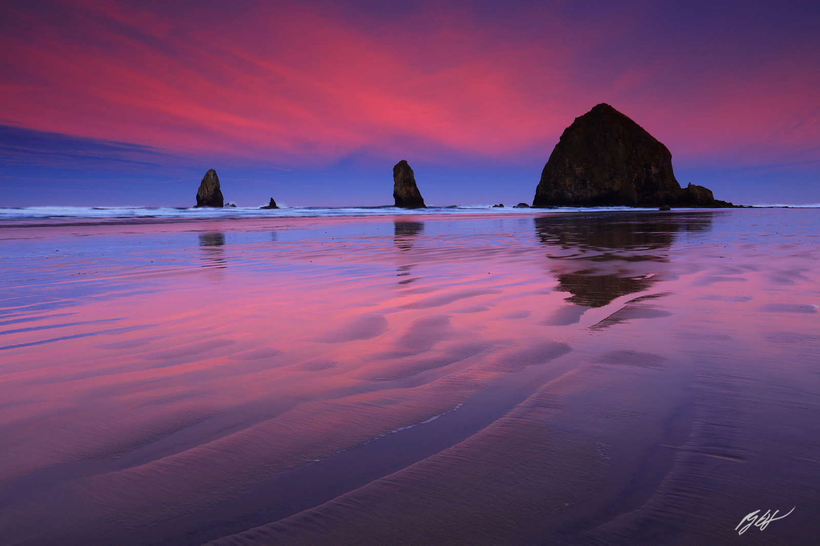 B252 Sunset and Waves from Yachats, Oregon | Randall J Hodges