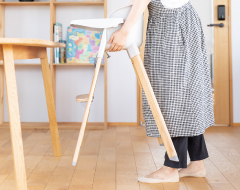 ベビーチェア POSY（ポージー）」発売のご案内 - リッチェル【公式】