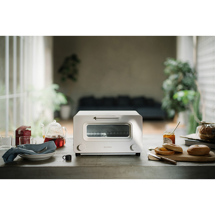 バルミューダ] バルミューダ ザ・トースター［ホワイト］｜カタログ