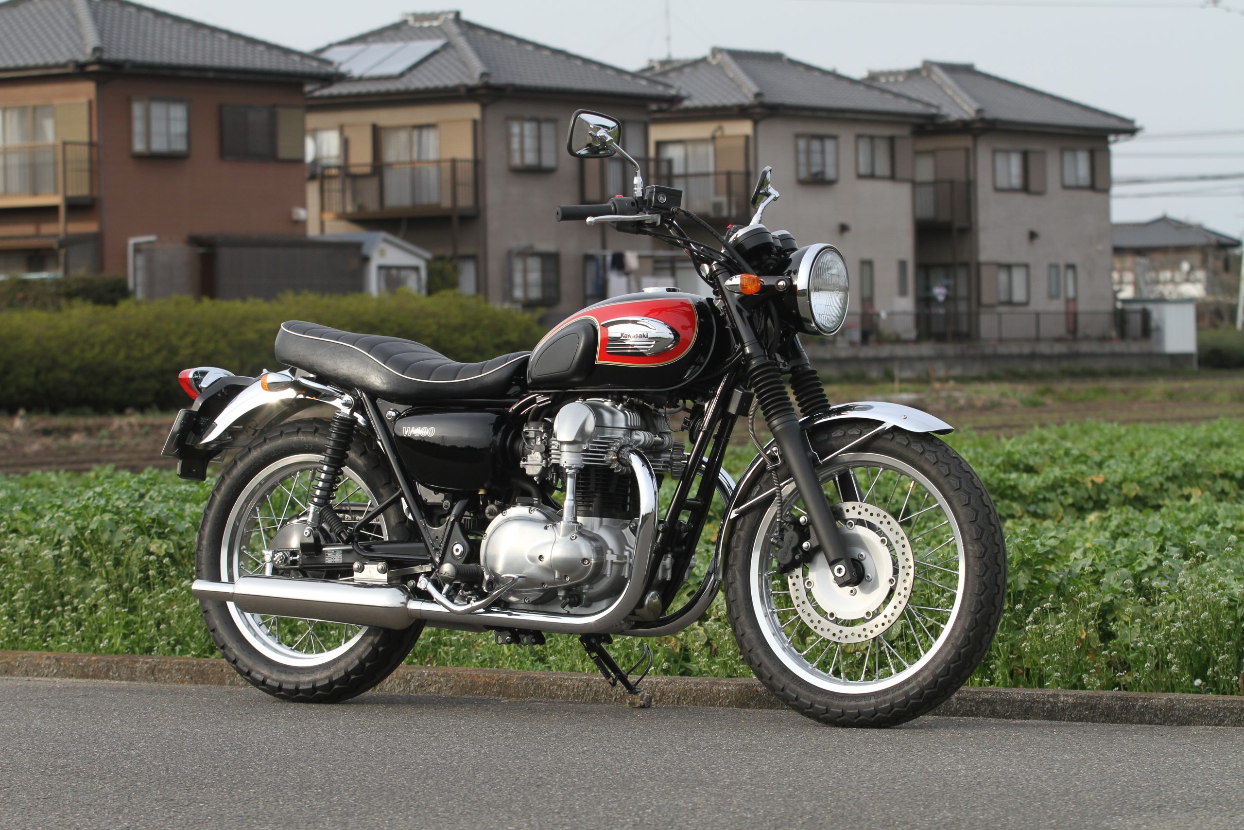 心地よい重低音サウンドと美しさを重視したカワサキ・Wシリーズ用