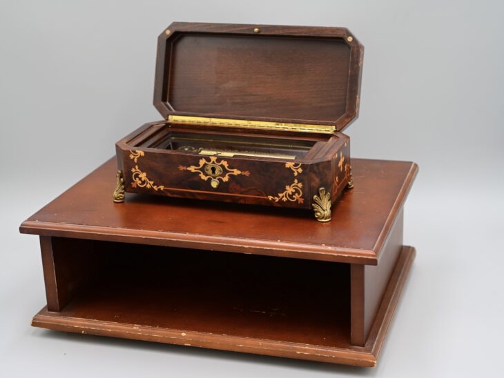 リュージュ 72弁 カノン ｜骨董品買取 緑和堂