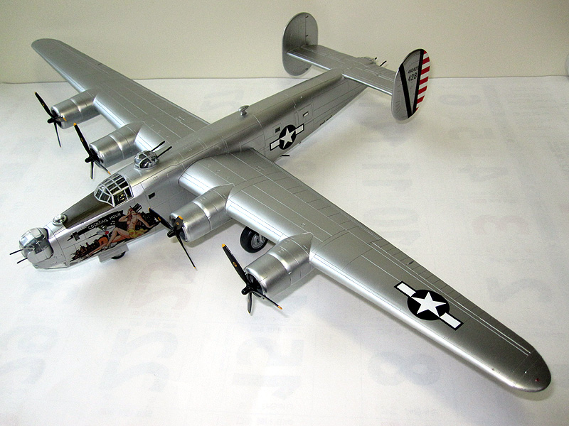 Y大佐のノーズアートギャラリー 「アカデミー 1/72 B-24J」