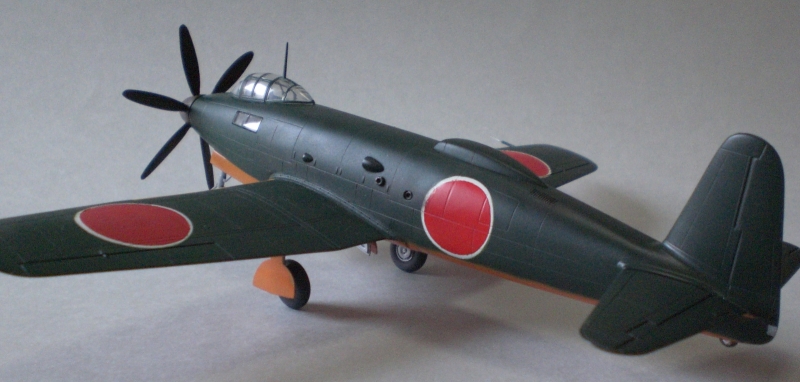 十八試陸上偵察機 試製 景雲 (ファインモールド1/72)